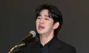 Kim Soo-hyun bị kiện 2,1 triệu USD vì bê bối đời tư ảnh hưởng nhãn hàng